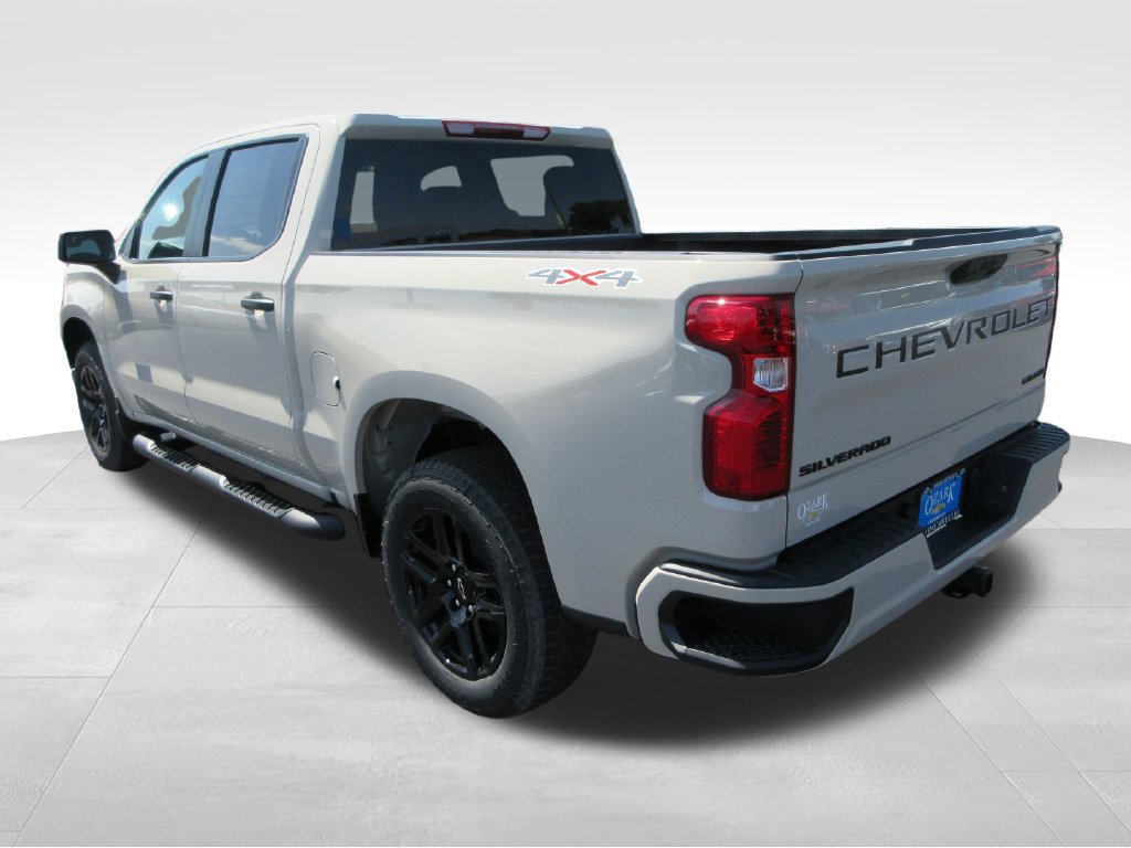 New 2026 Chevrolet Silverado 1500 Custom Truck