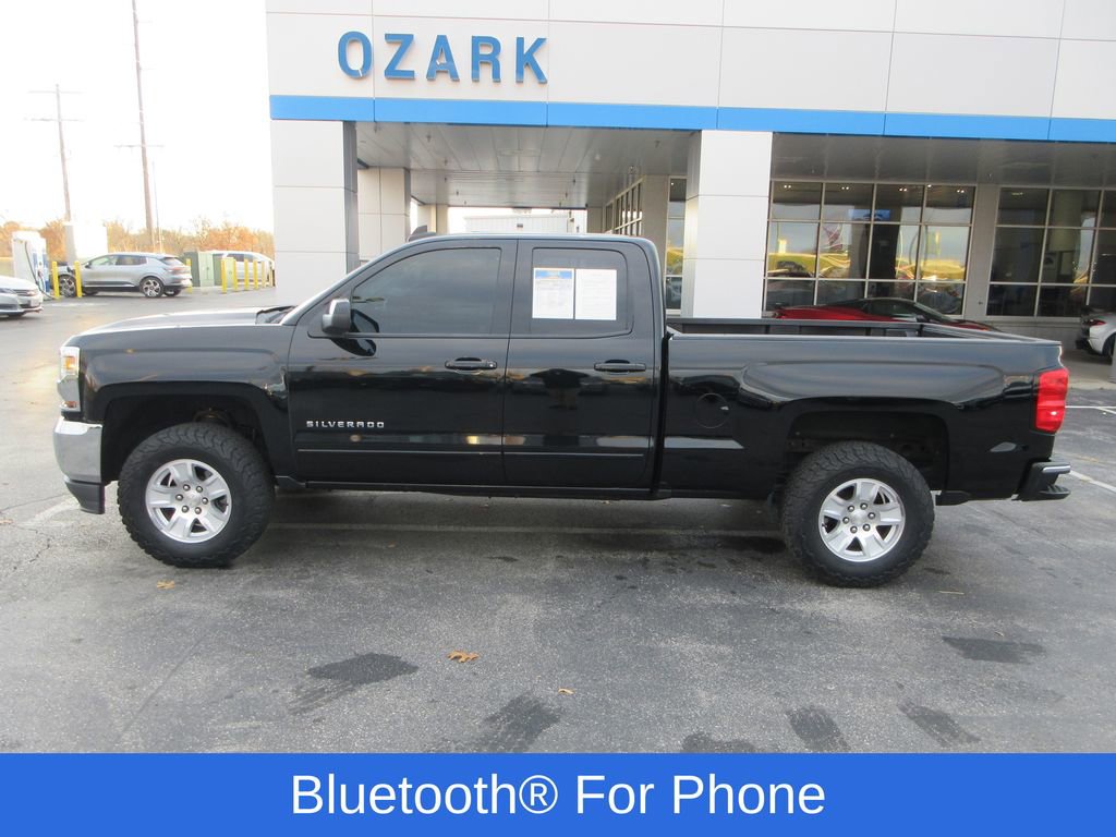 Used 2018 Chevrolet Silverado 1500 LT with VIN 1GCRCREH7JZ295659 for sale in Ozark, MO