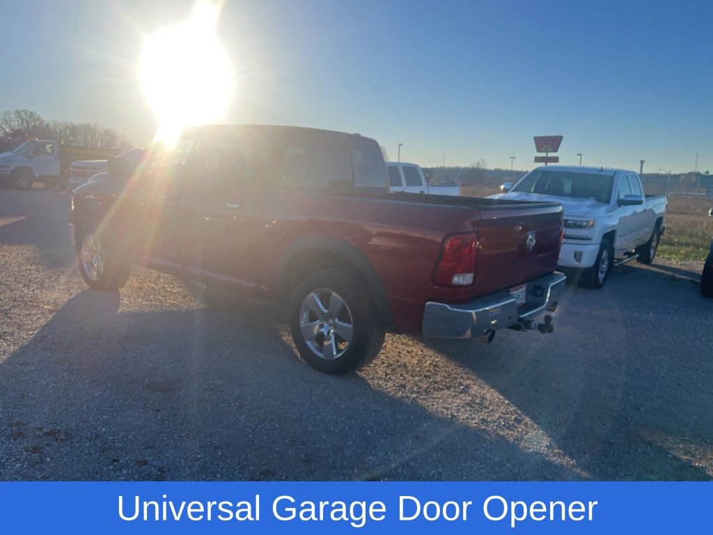 2009 Dodge Ram SLT photo 4