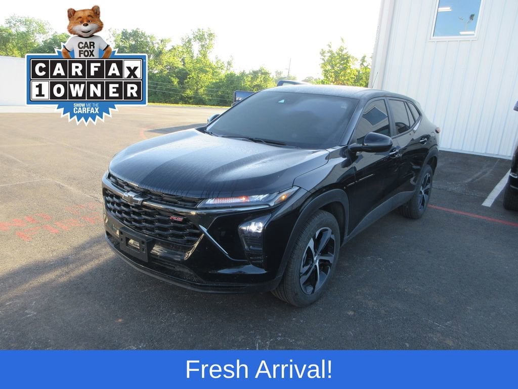 2025 Chevrolet Trax 1RS's photo