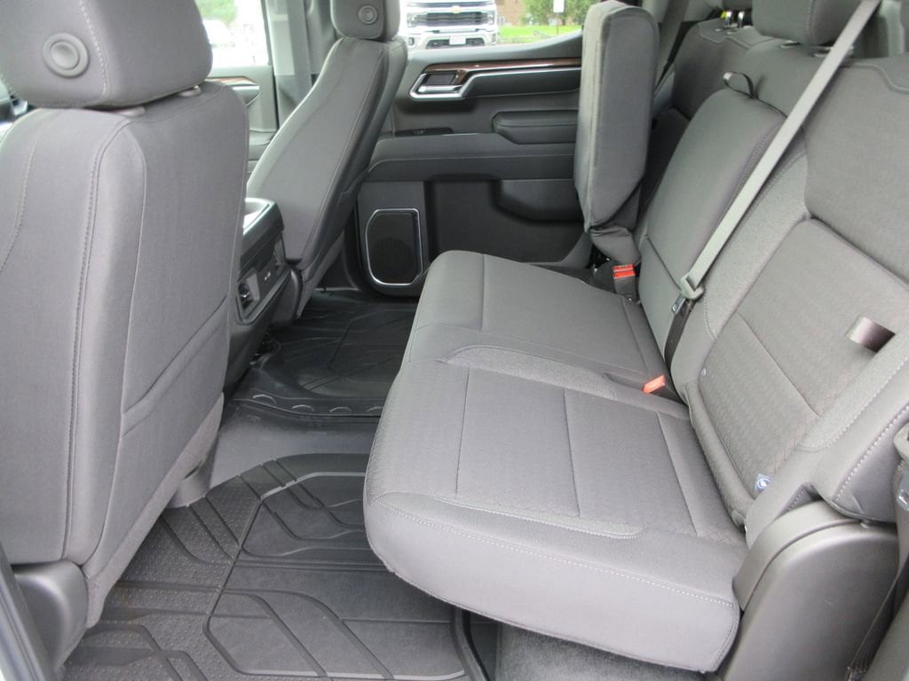 2026 Chevrolet Silverado 1500 RST - Photo 14