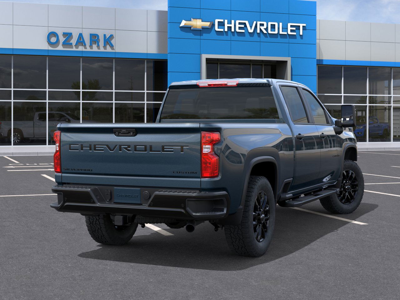 2026 Chevrolet Silverado 2500HD Custom photo 4