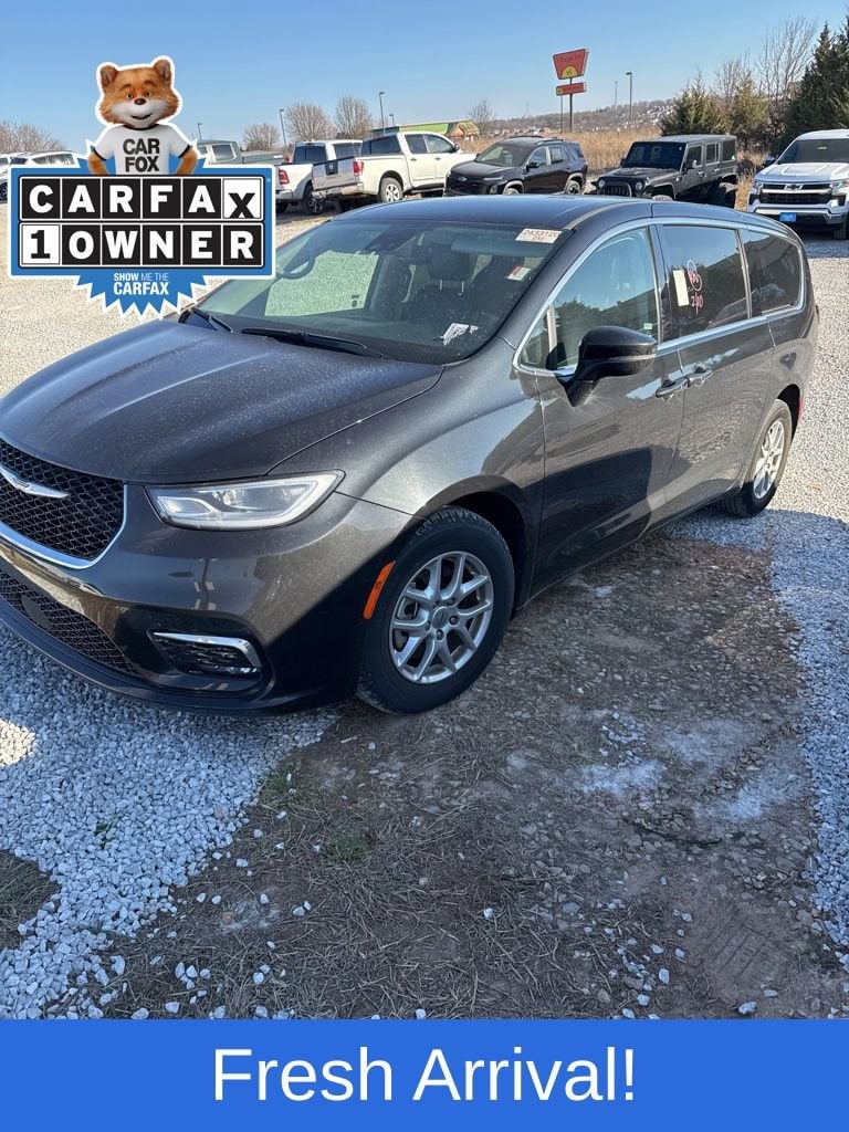 2023 Chrysler Pacifica Touring L