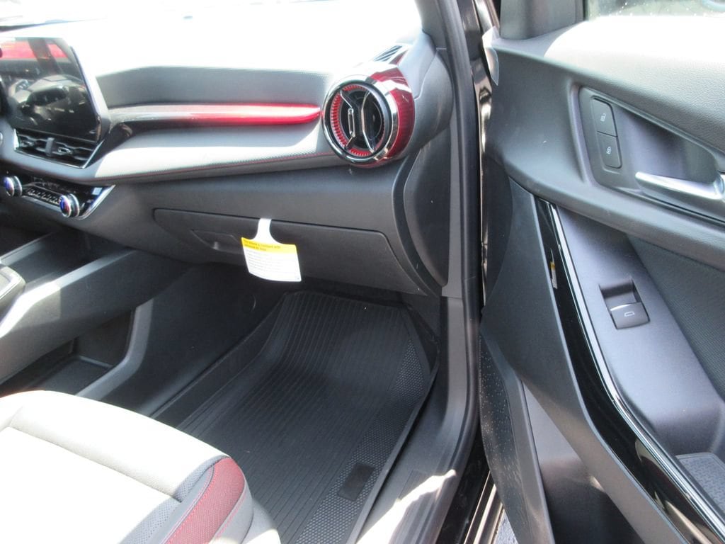 2027 Chevrolet Equinox RS - Photo 19