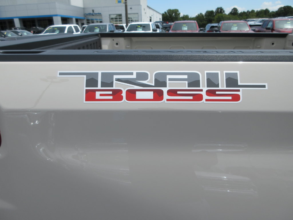 2026 Chevrolet Silverado 1500 Custom Trail Boss - Photo 13