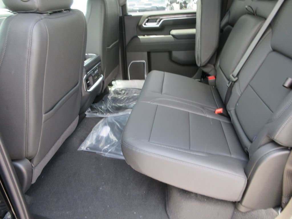 2026 Chevrolet Silverado 3500 HD LTZ - Photo 18