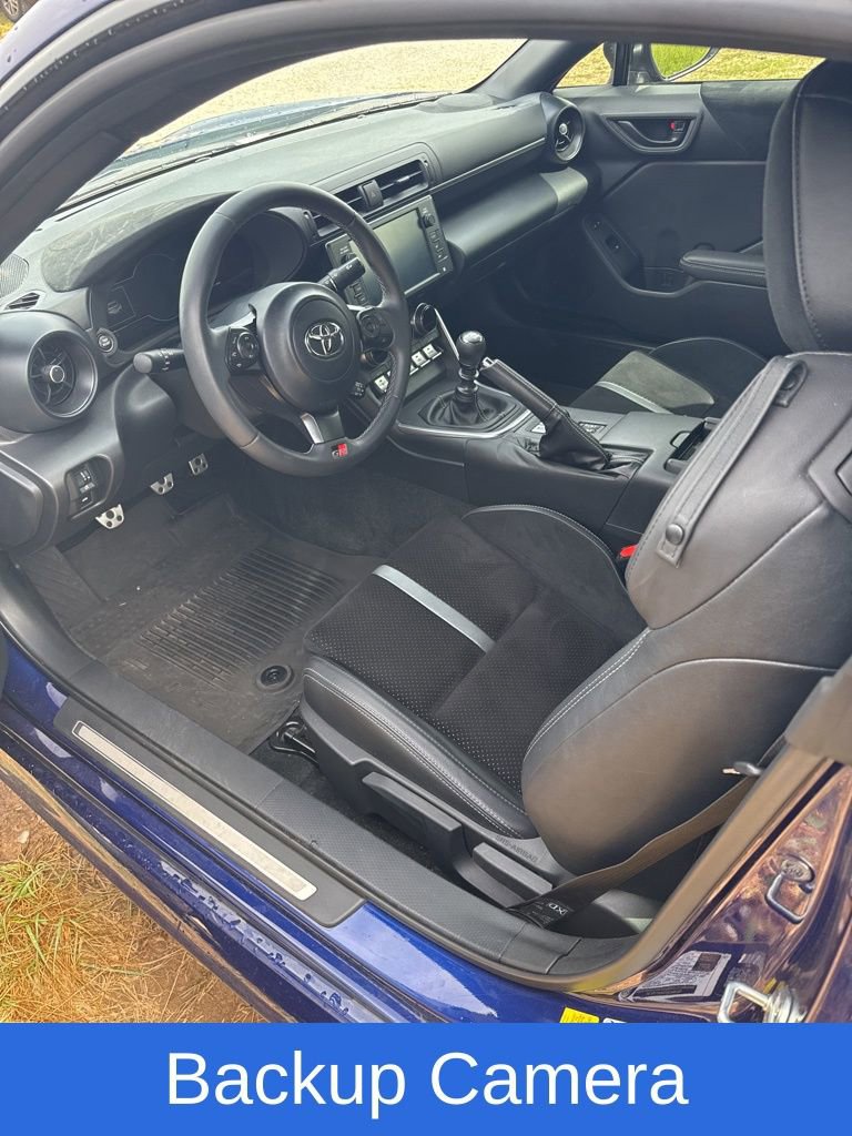 2023 Toyota GR86 Premium photo 4