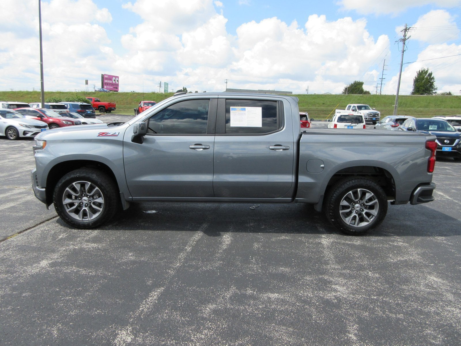 Used 2019 Chevrolet Silverado 1500 RST with VIN 1GCUYEED2KZ252477 for sale in Ozark, MO