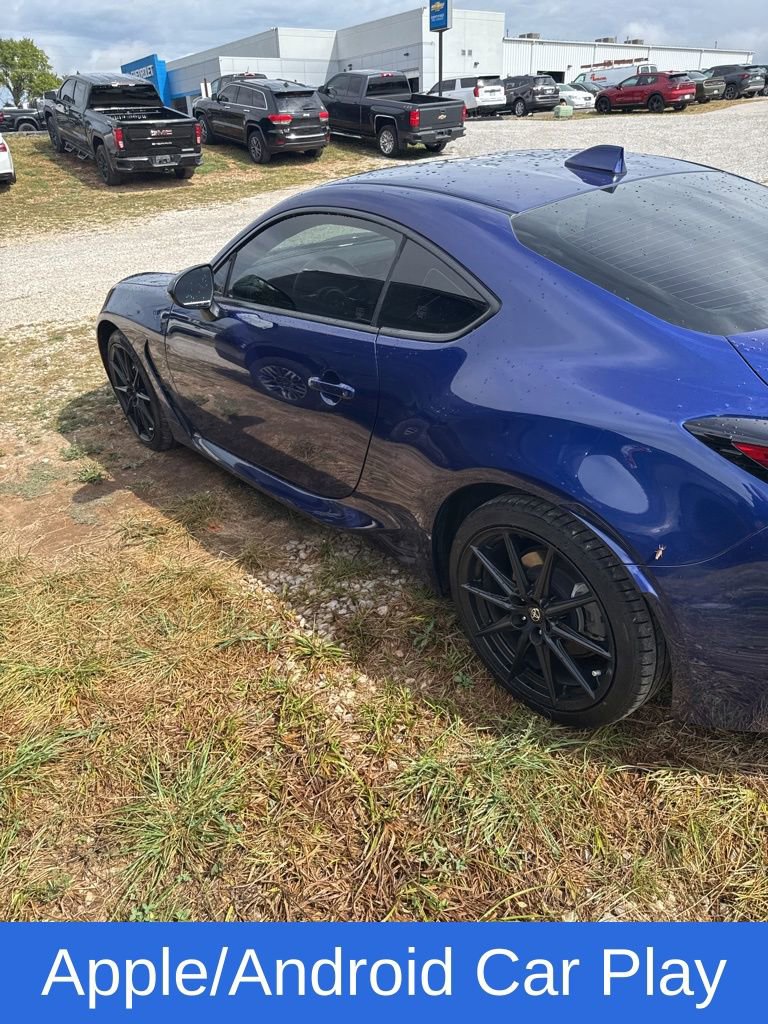 2023 Toyota GR86 Premium photo 3