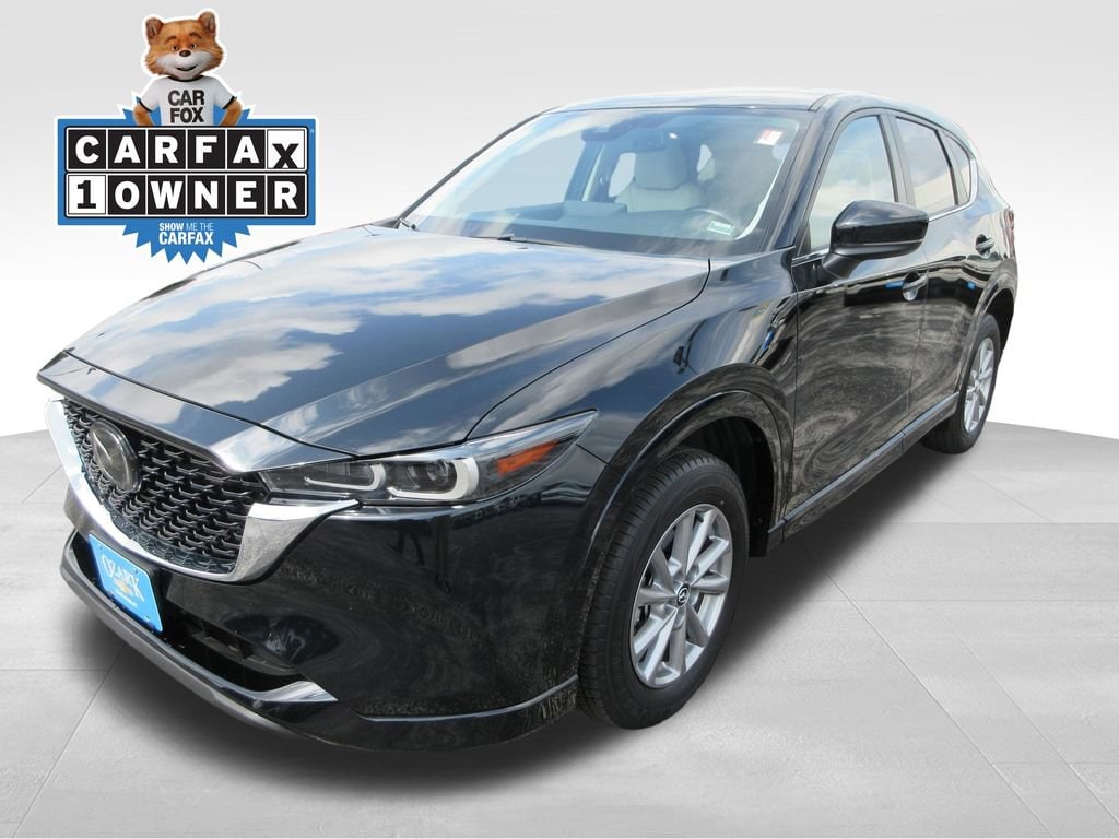2025 Mazda CX-5 S Preferred package Auto AWD's photo