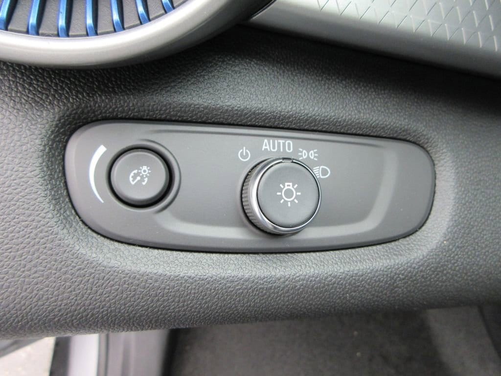 2026 Chevrolet Trax LS - Photo 21