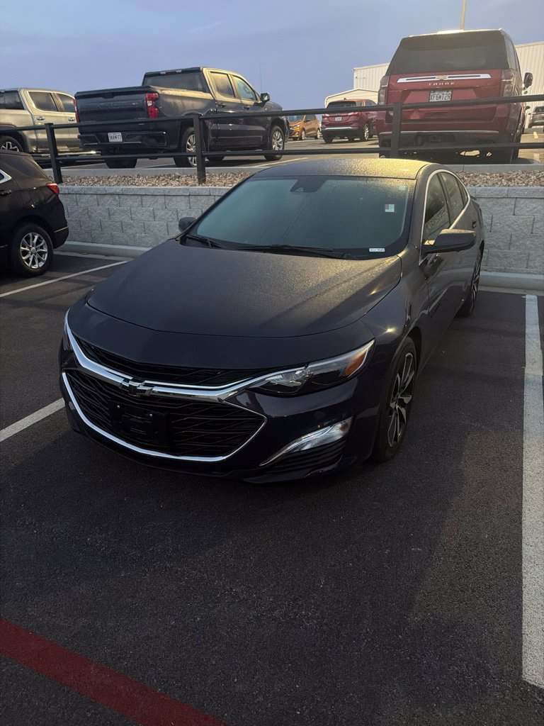 Used 2025 Chevrolet Malibu RS Car