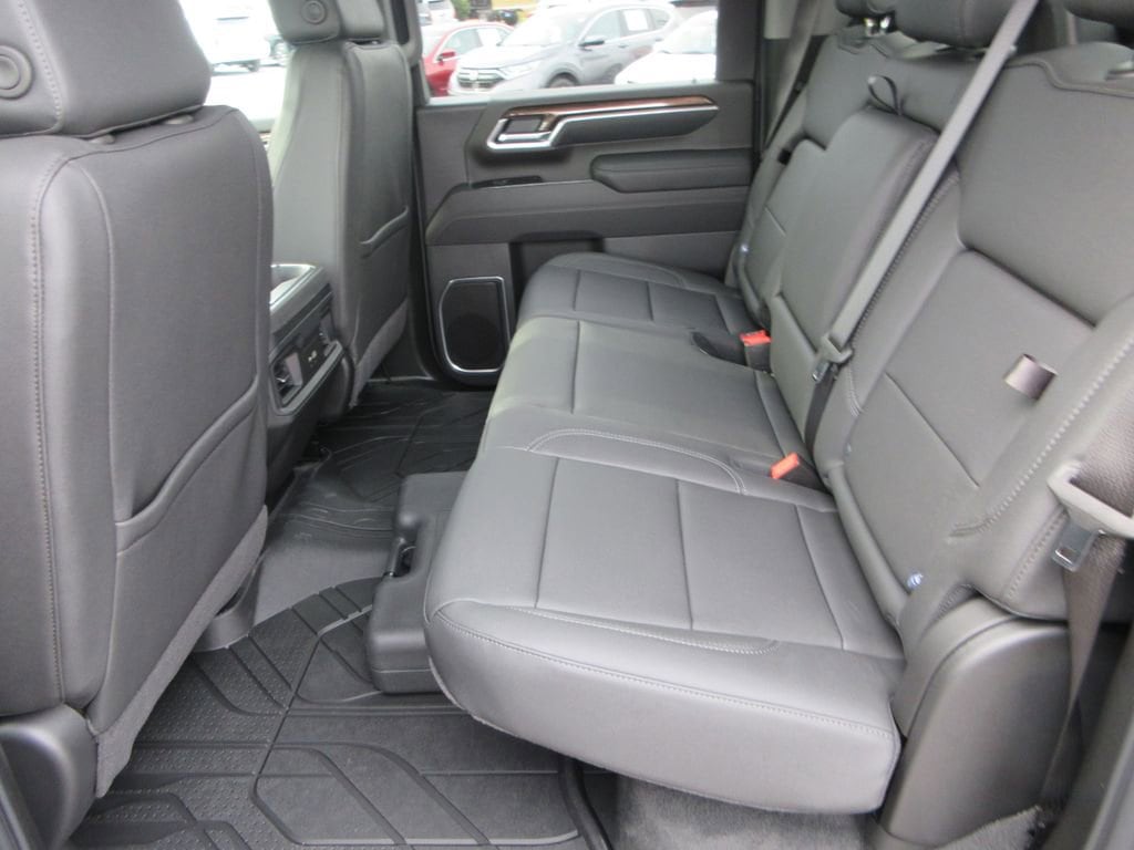 2026 Chevrolet Silverado 3500 HD LT - Photo 16