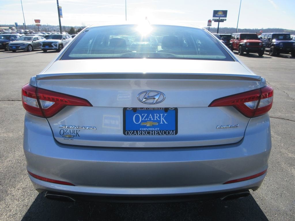 Used 2017 Hyundai Sonata Limited Sedan
