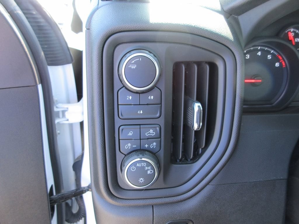 2025 Chevrolet Silverado 2500HD Work Truck - Photo 19