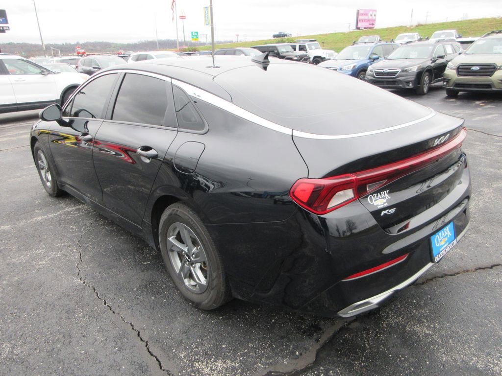 2022 Kia K5 LXS photo 3