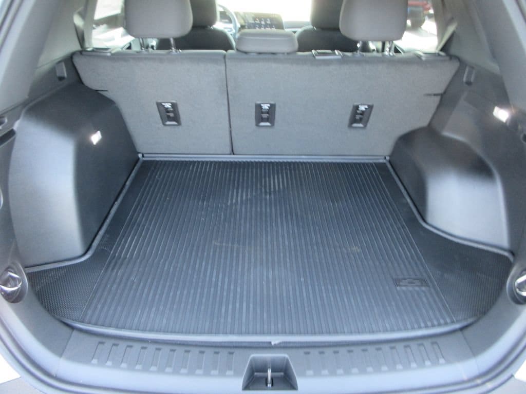 2027 Chevrolet Equinox LT - Photo 10