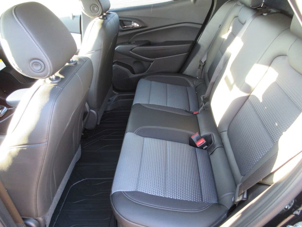 2026 Chevrolet Trax LT - Photo 13