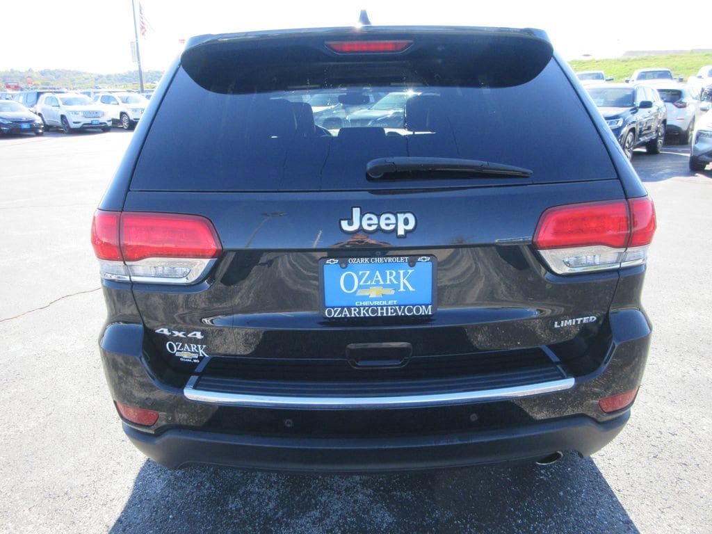 Used 2018 Jeep Grand Cherokee Limited 4x4 SUV