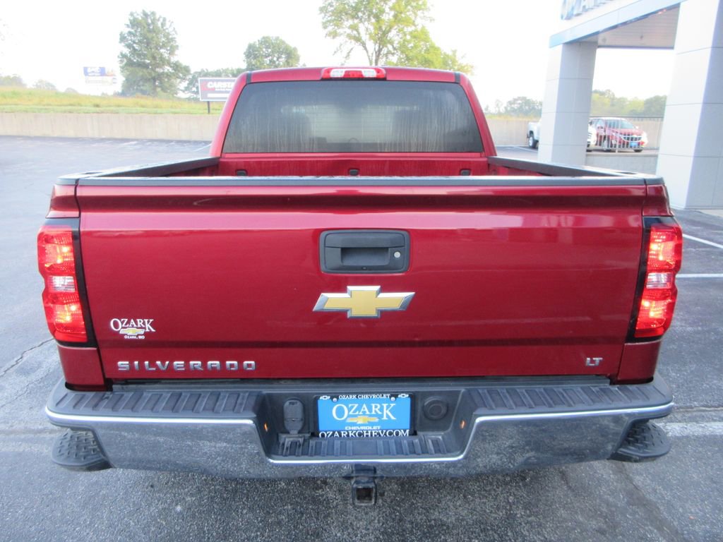 2018 Chevrolet Silverado 1500 LT photo 4