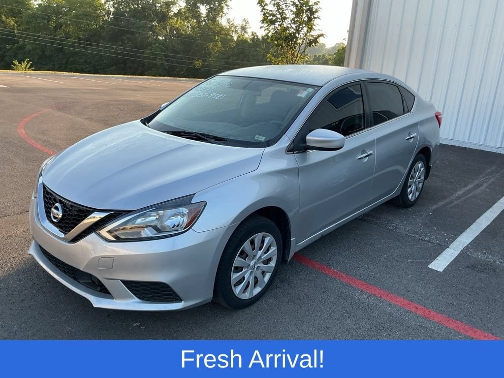 2018 Nissan Sentra S CVT's photo