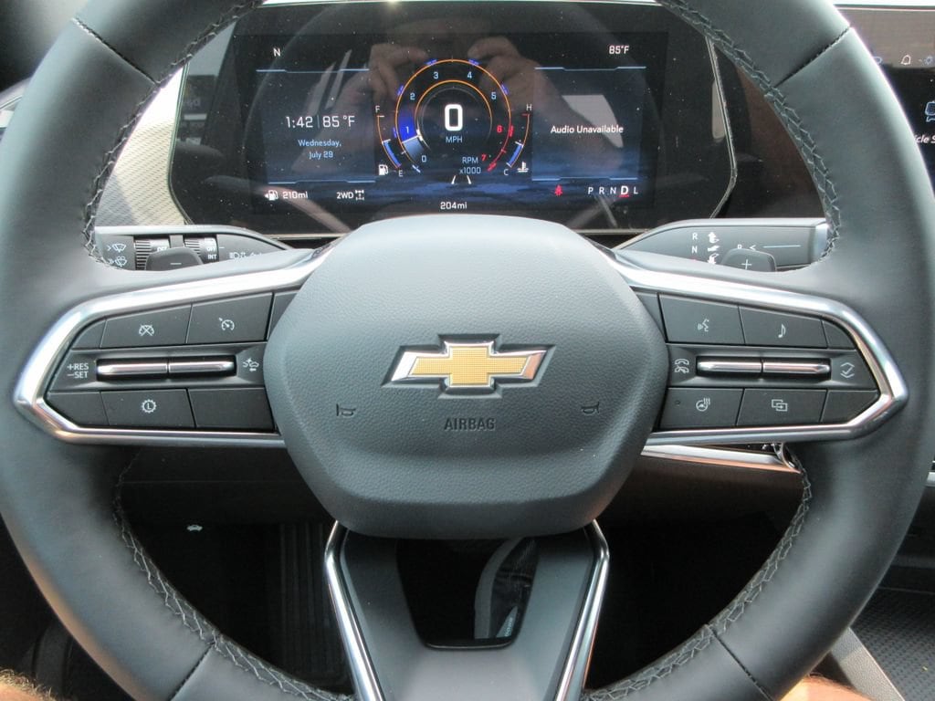 2027 Chevrolet Equinox LT - Photo 24