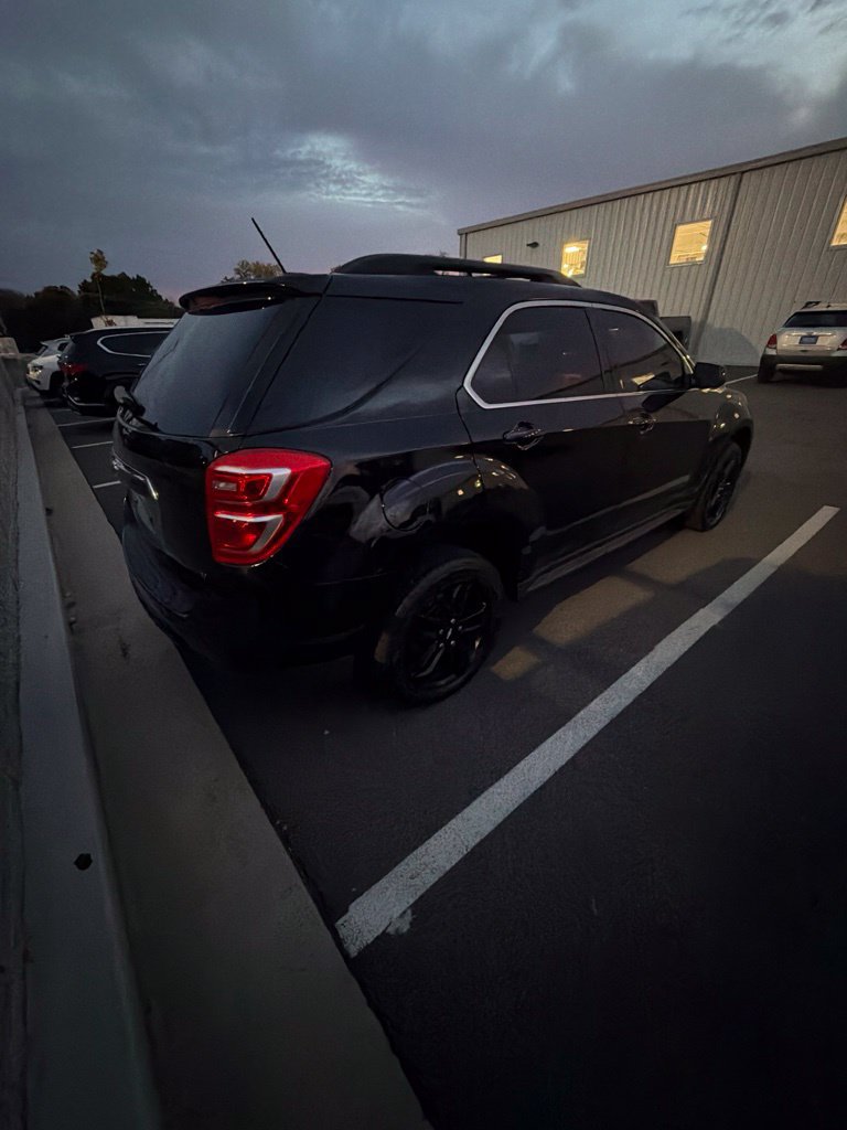 Used 2017 Chevrolet Equinox LT SUV