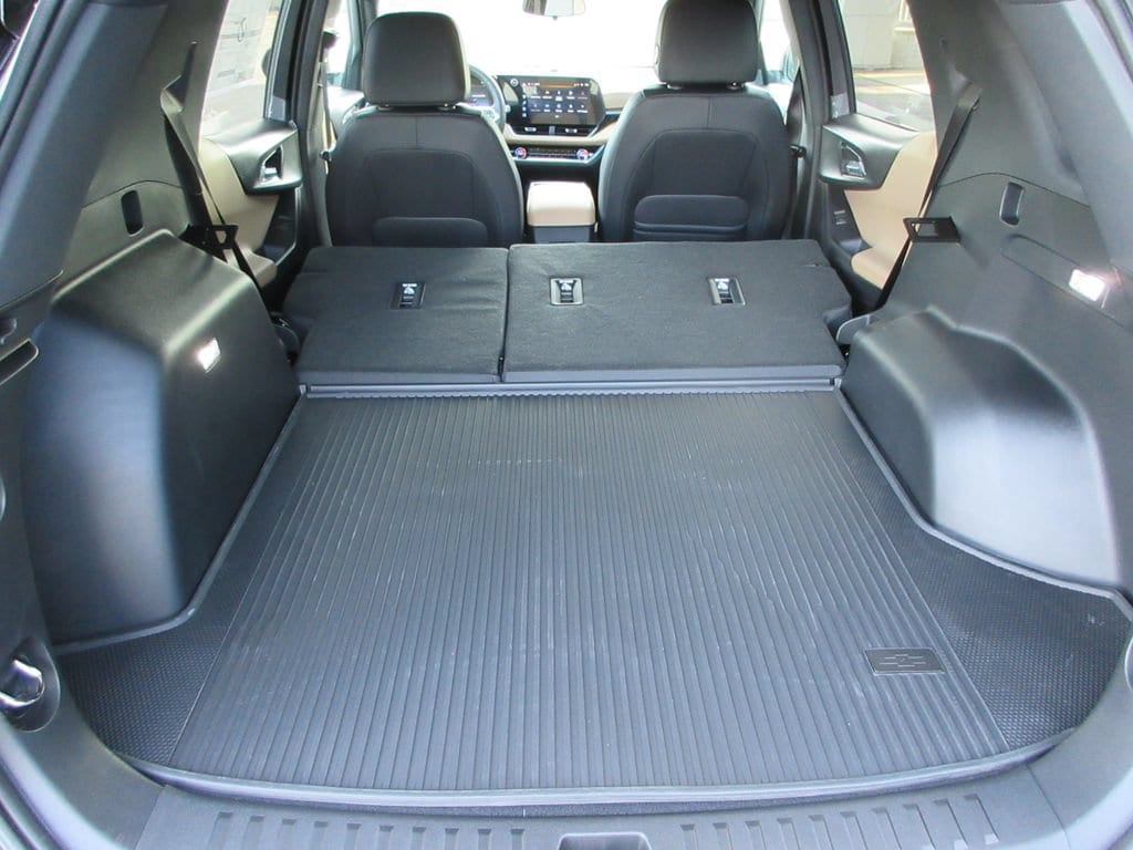 2027 Chevrolet Equinox ACTIV - Photo 11