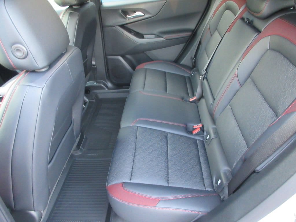 2027 Chevrolet Equinox RS - Photo 14