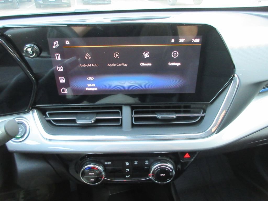 2026 Chevrolet Trax LT - Photo 31