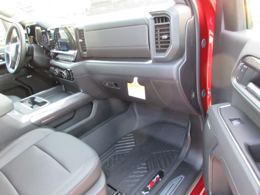 2026 Chevrolet Silverado 3500 HD LTZ - Photo 22