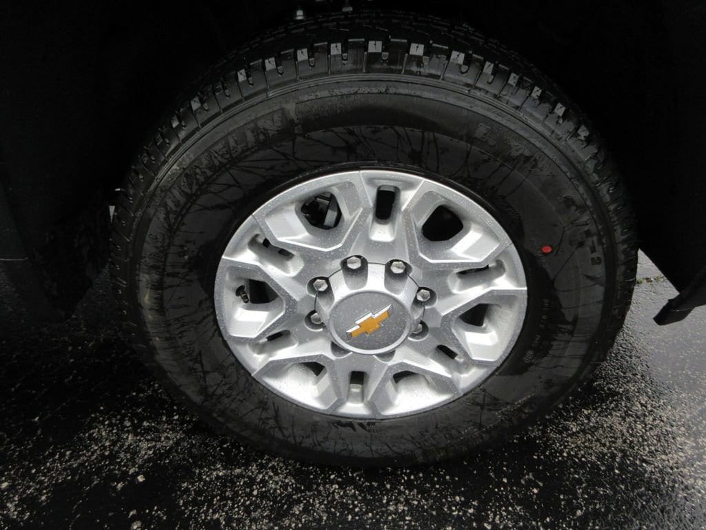 2026 Chevrolet Silverado 3500 HD LT - Photo 10