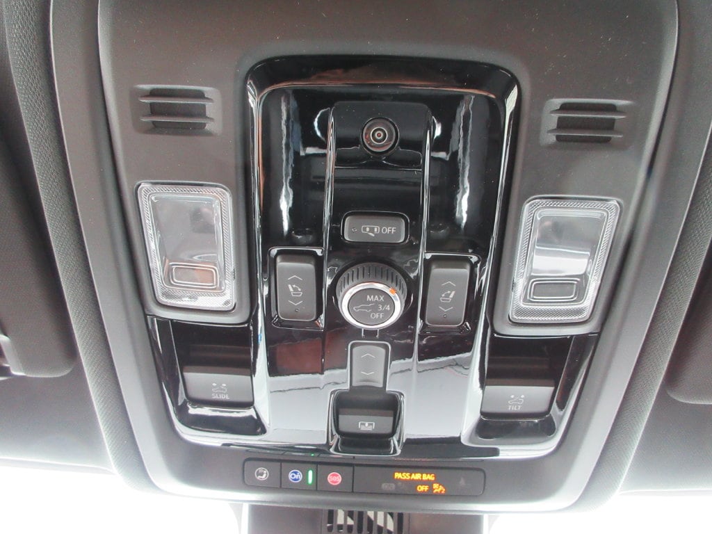 2026 Chevrolet Suburban RST - Photo 34