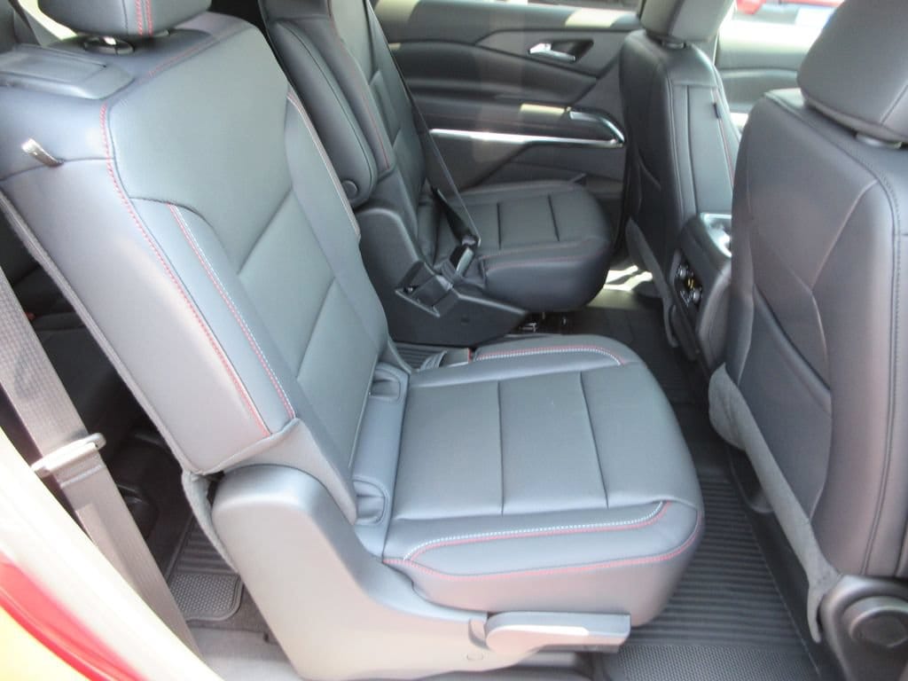 2026 Chevrolet Traverse Z71 - Photo 19