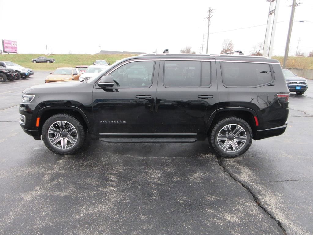 Used 2023 Jeep Wagoneer SUV