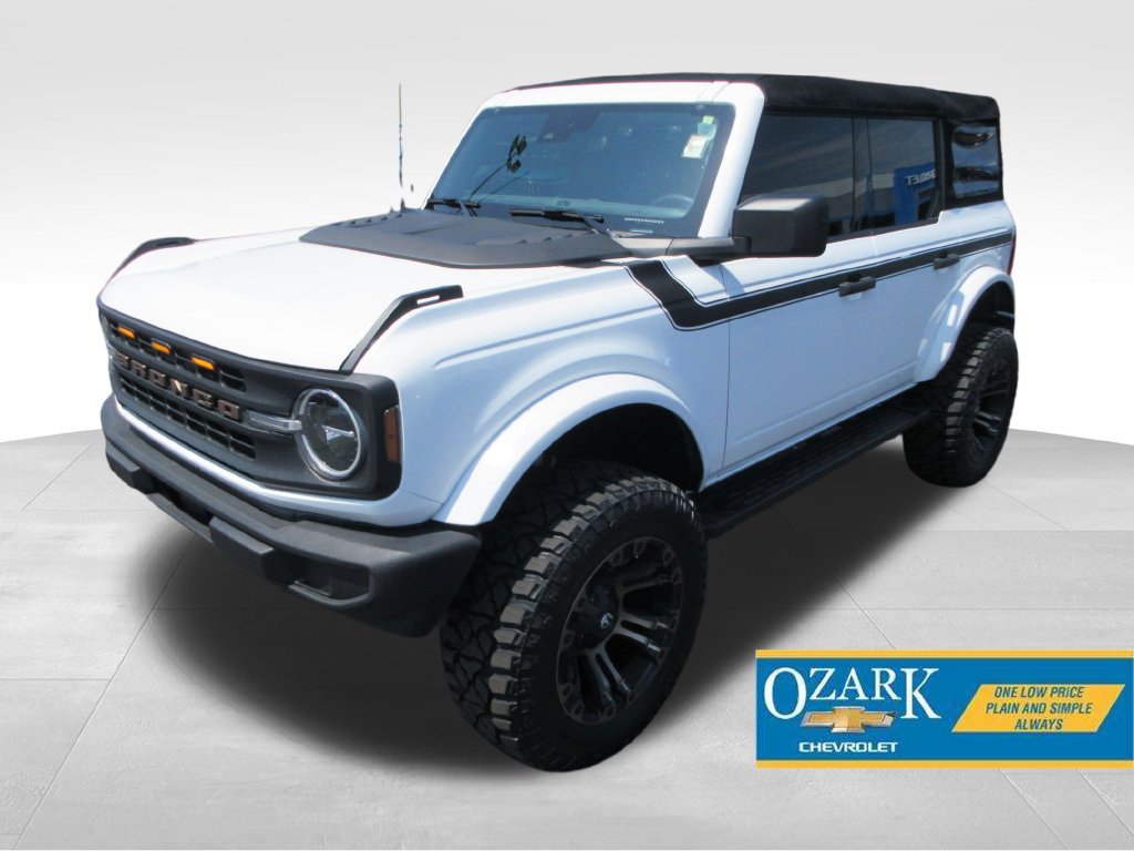 2022 Ford Bronco Base SUV