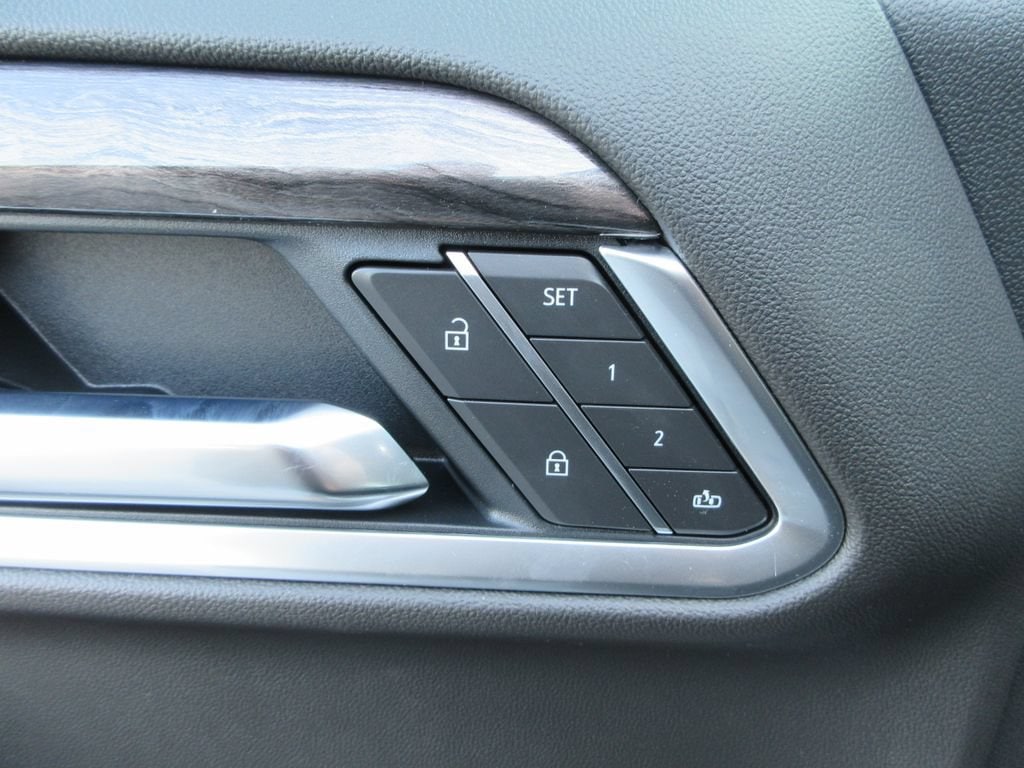 2026 Chevrolet Silverado 1500 LTZ - Photo 25