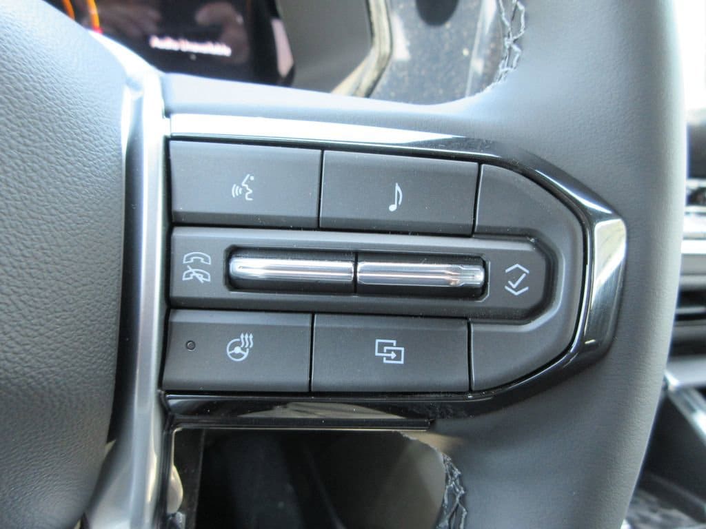 2026 Chevrolet Colorado LT - Photo 25