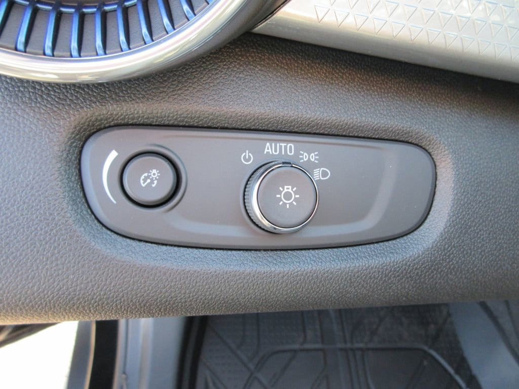 2026 Chevrolet Trax LT - Photo 21
