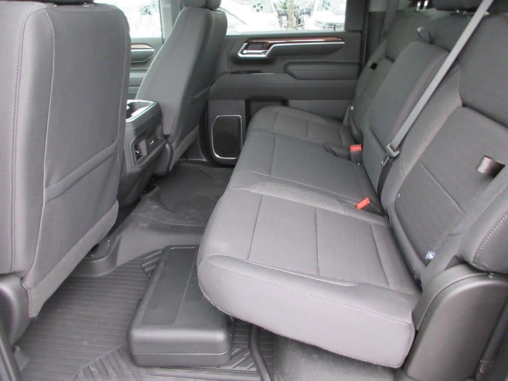 2026 Chevrolet Silverado 3500 HD LT - Photo 17