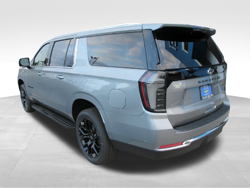 New 2027 Chevrolet Suburban LT SUV