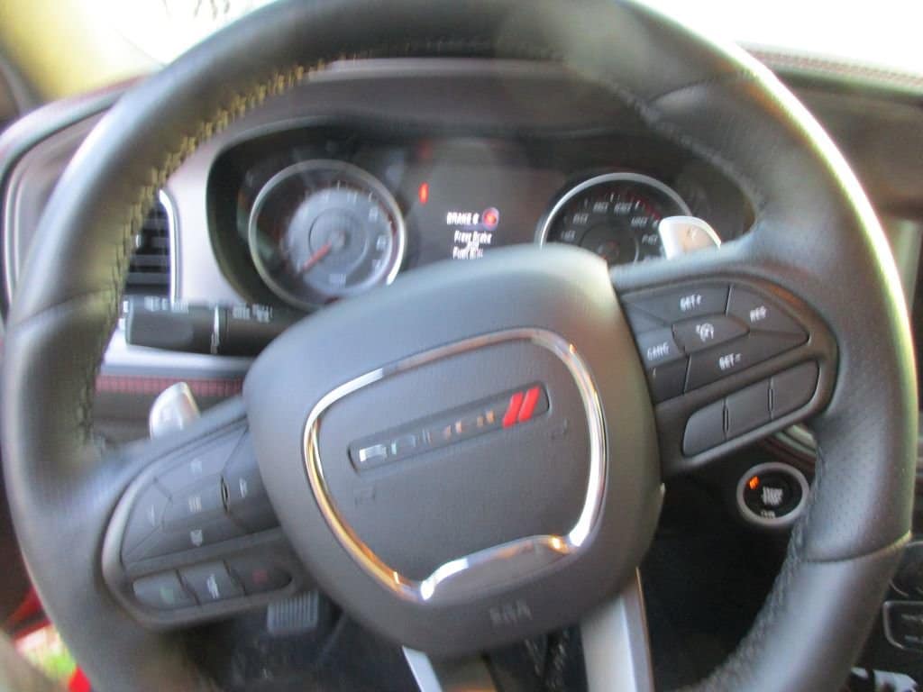 2C3CDXGJ8PH525374