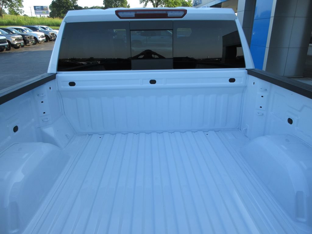2026 Chevrolet Silverado 1500 LTZ - Photo 14