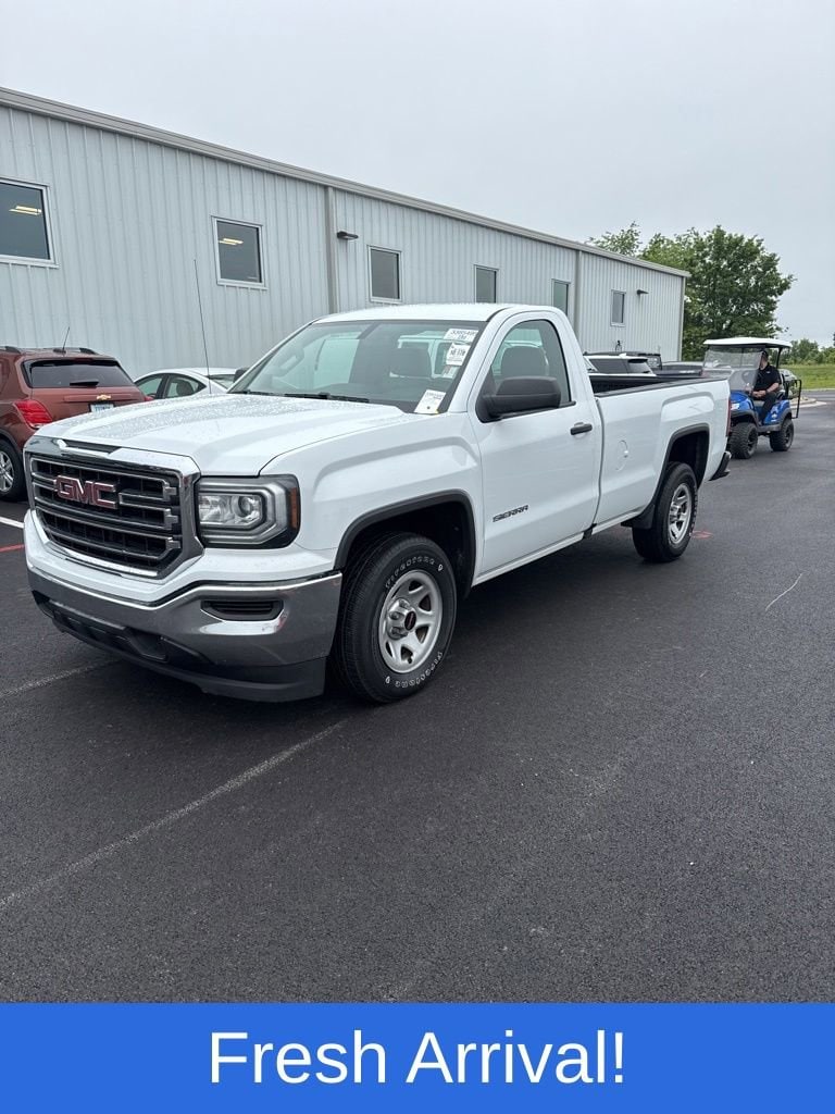 2017 GMC Sierra 2WD Regular Cab Long Box's photo