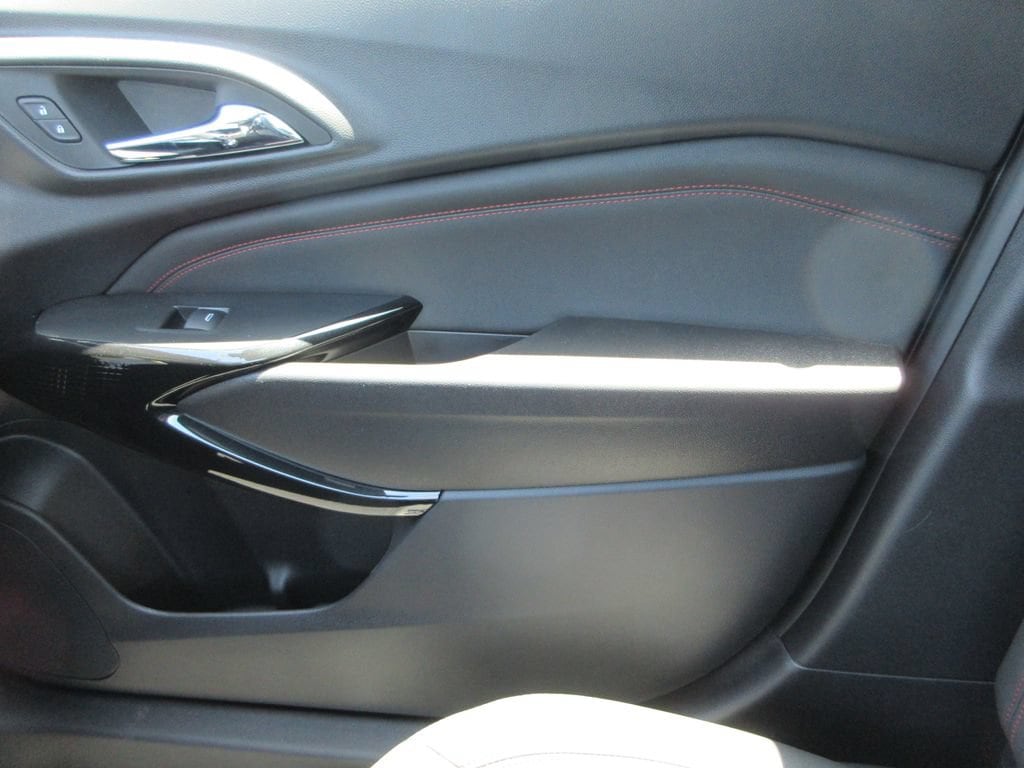 2026 Chevrolet Trax RS - Photo 32