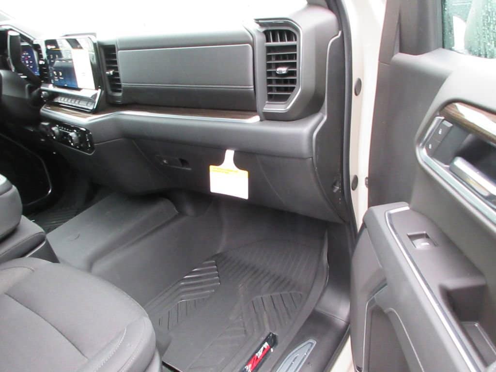 2026 Chevrolet Silverado 1500 RST - Photo 20