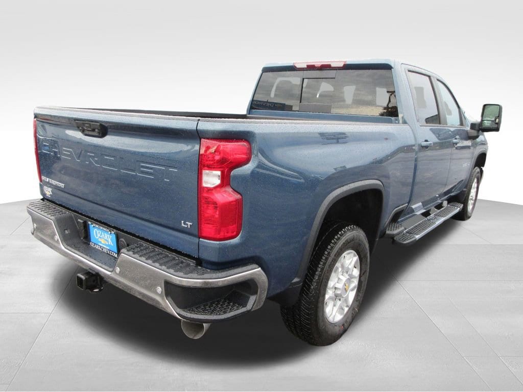 2026 Chevrolet Silverado 3500 HD LT - Photo 6