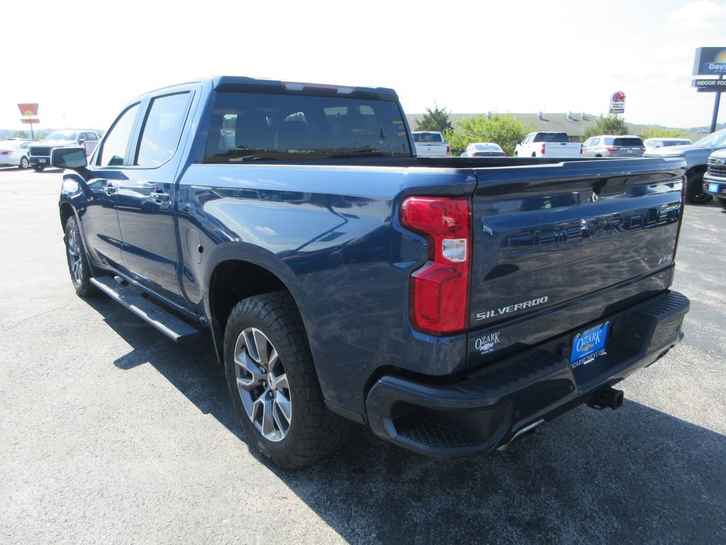 2019 Chevrolet Silverado 1500 RST photo 3