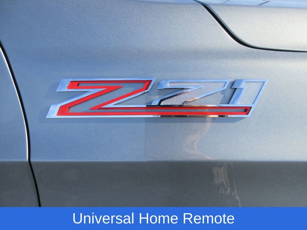 2024 Chevrolet Suburban Z71 - Photo 11