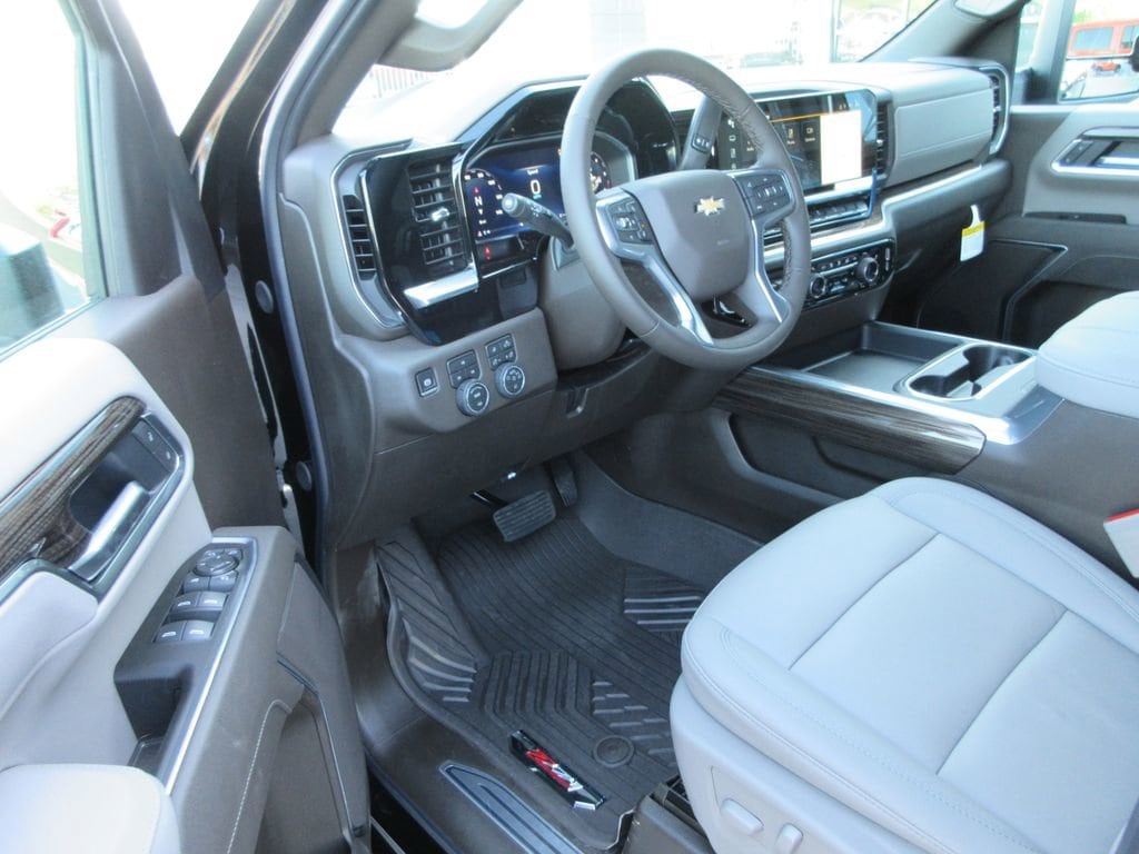 2026 Chevrolet Silverado 2500 HD LT - Photo 16